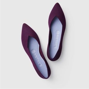 Like new- Rothy’s pointed flats